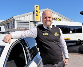 Fredric Mellberg på Gävle Taxi.