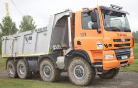 Den första Tatra Phoenix 8x8 som såldes i Sverige