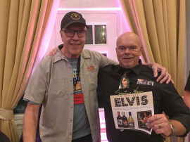 Legendariske Expressenjournalisten och Elvis-kännaren Börje Lundberg som även träffat Elvis. Här med Joe Formgren.